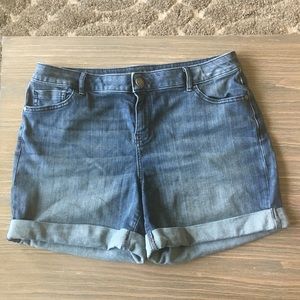Vera Wang Denim Shorts